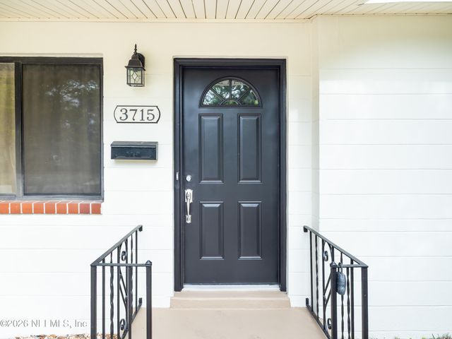3715 CULP Drive, Jacksonville, FL 32277