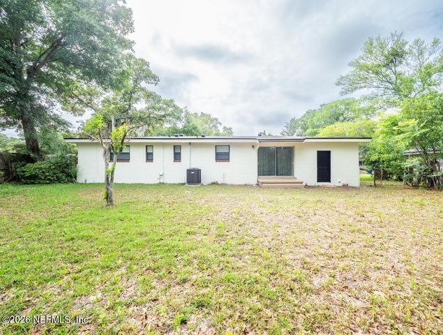 3715 CULP Drive, Jacksonville, FL 32277