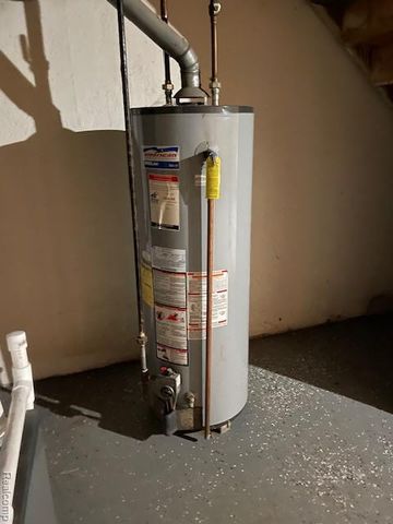 15846 W 11 Mile Road, Southfield, MI 48076