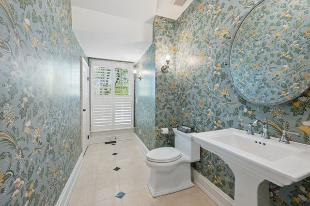 107 Sturbridge Dr, Franklin, TN 37064