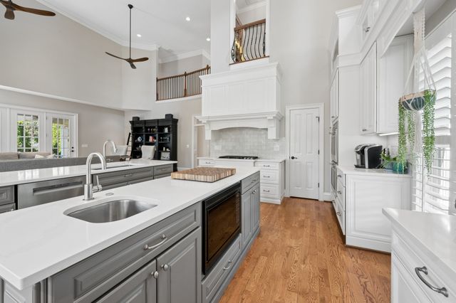 107 Sturbridge Dr, Franklin, TN 37064