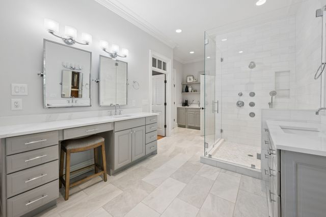 107 Sturbridge Dr, Franklin, TN 37064