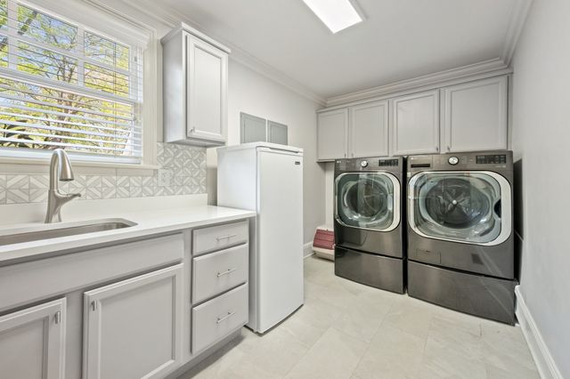 107 Sturbridge Dr, Franklin, TN 37064
