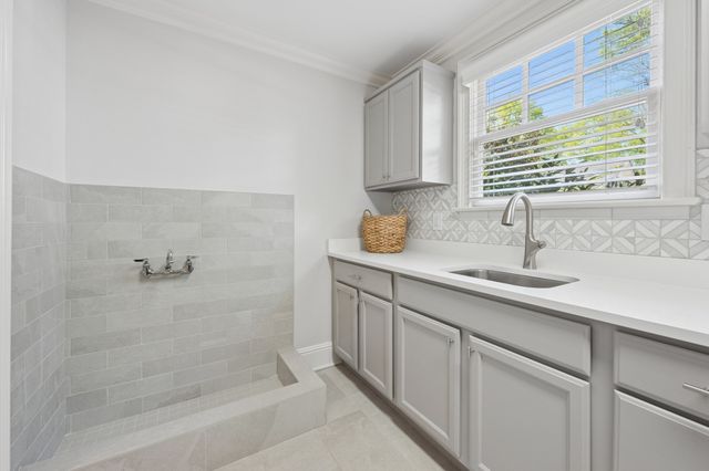 107 Sturbridge Dr, Franklin, TN 37064