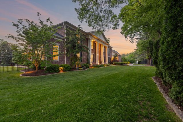 107 Sturbridge Dr, Franklin, TN 37064
