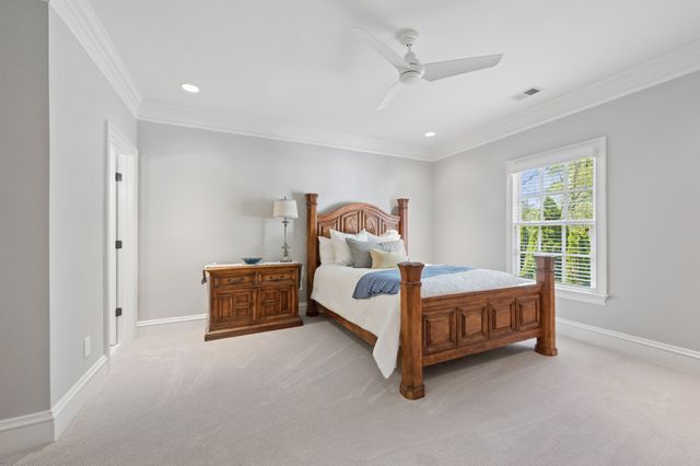 107 Sturbridge Dr, Franklin, TN 37064