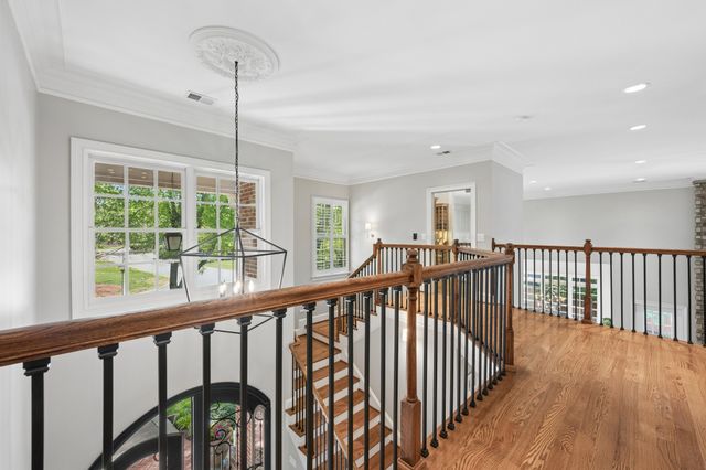 107 Sturbridge Dr, Franklin, TN 37064
