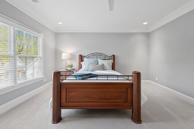 107 Sturbridge Dr, Franklin, TN 37064