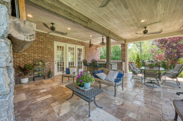 107 Sturbridge Dr, Franklin, TN 37064