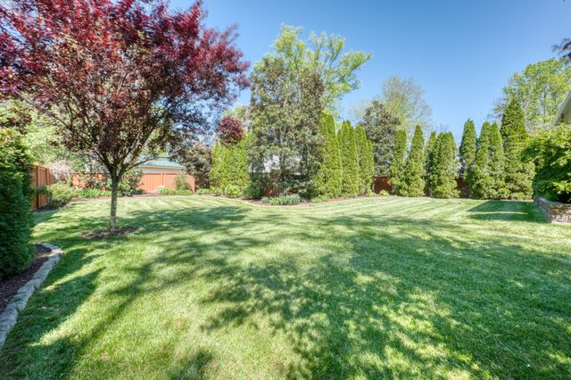 107 Sturbridge Dr, Franklin, TN 37064