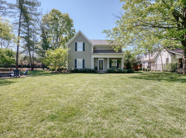 107 Sturbridge Dr, Franklin, TN 37064