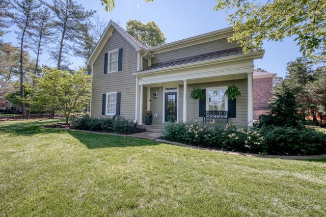 107 Sturbridge Dr, Franklin, TN 37064