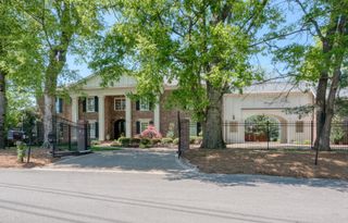 107 Sturbridge Dr, Franklin, TN 37064