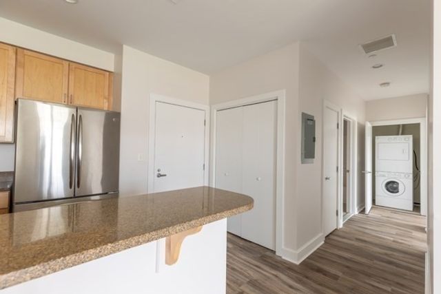 26 New Derby St 407, Salem, MA 01970