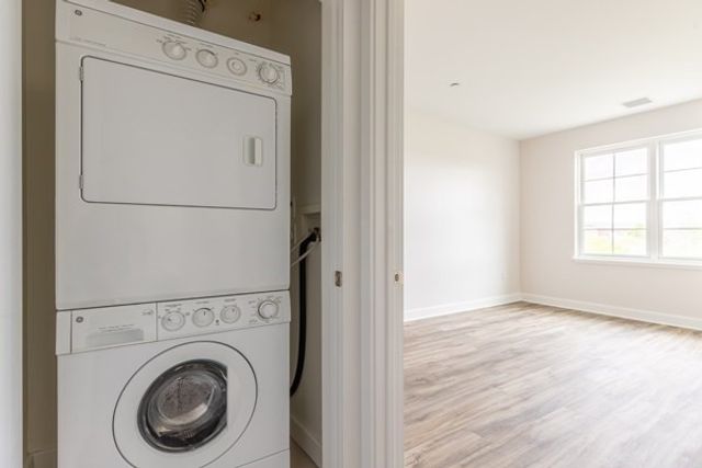 26 New Derby St 407, Salem, MA 01970