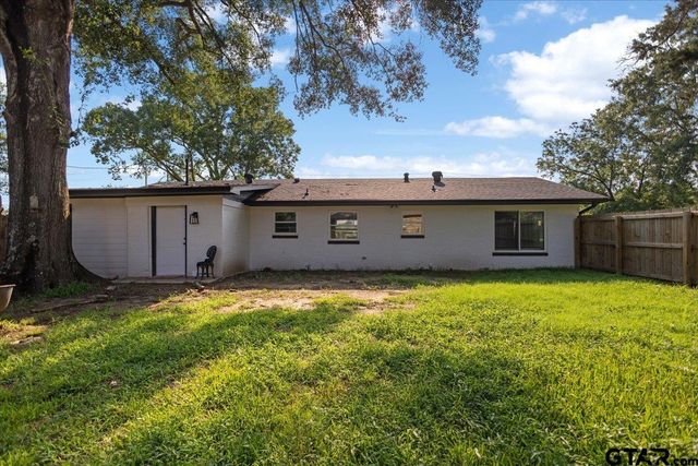 20333 FM 2493, Bullard, TX 75757