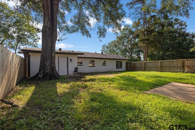 20333 FM 2493, Bullard, TX 75757
