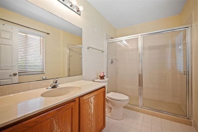 6086 Southard St, West Palm Beach, FL 33411