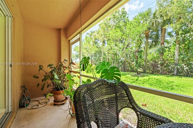 6086 Southard St, West Palm Beach, FL 33411