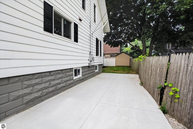 509 Liberty Street, Alma, MI 48801