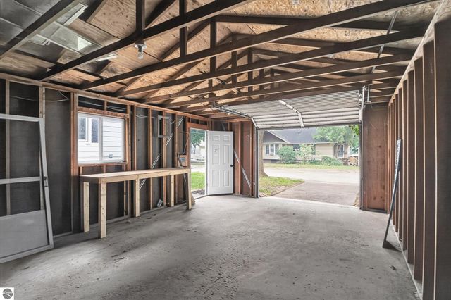 509 Liberty Street, Alma, MI 48801