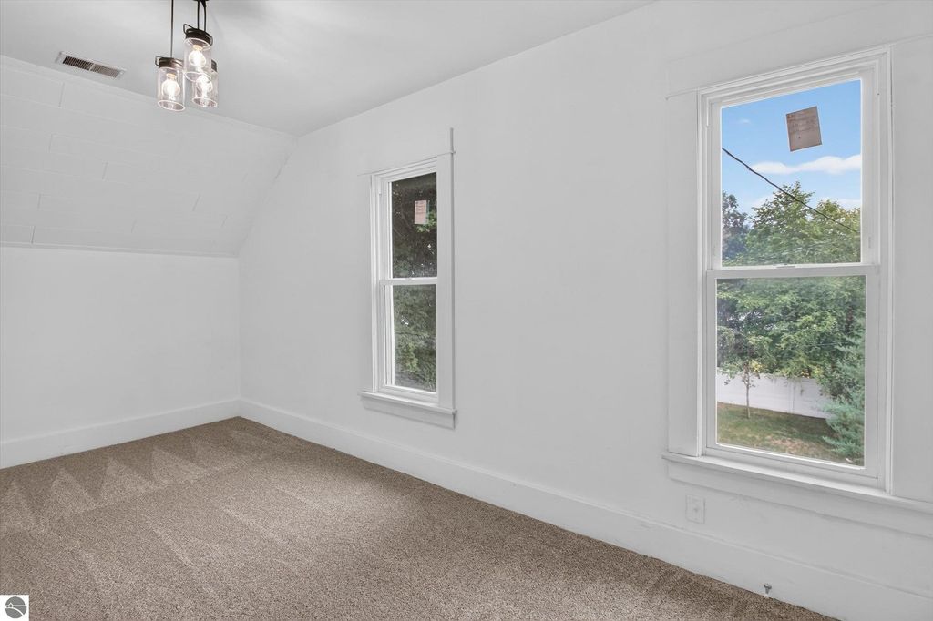 Image 31 of property listing at 509 Liberty Street, Alma, MI 48801