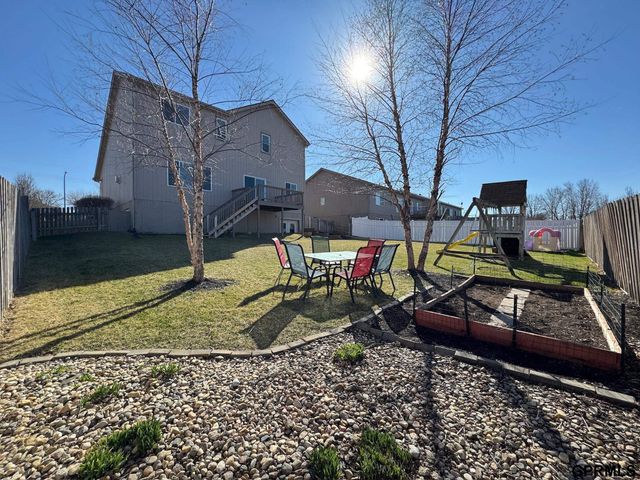 15960 Meredith Avenue, Omaha, NE 68116