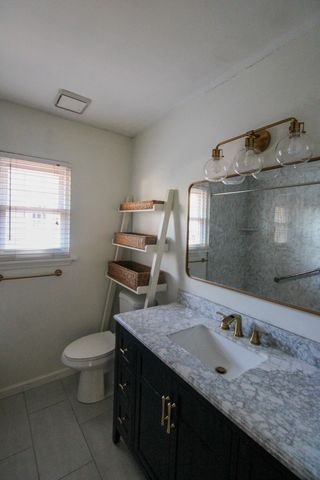 2004 Vestry Drive, Charleston, SC 29414