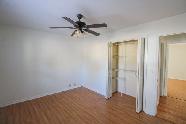 2004 Vestry Drive, Charleston, SC 29414