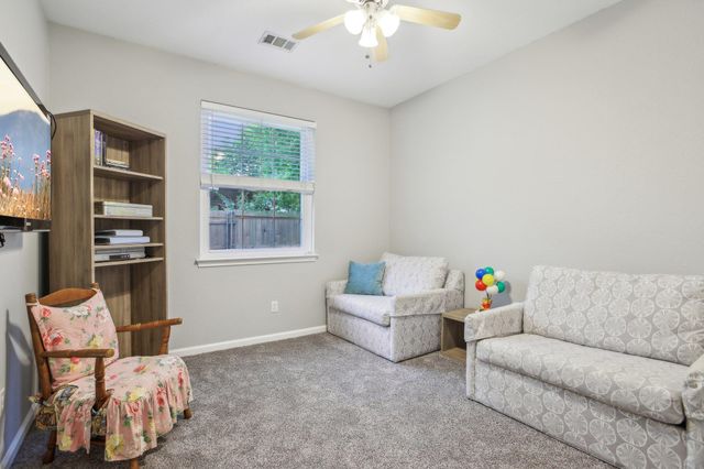 1501 Edelweiss DR, Cedar Park, TX 78613