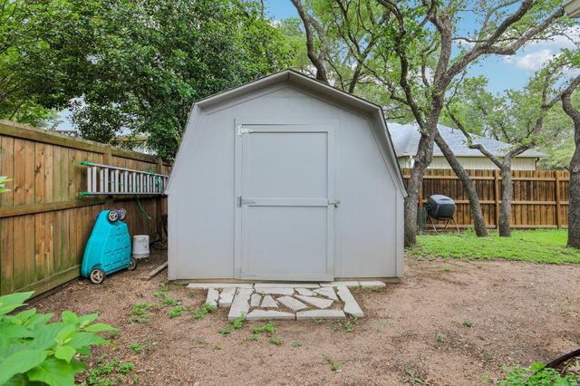 1501 Edelweiss DR, Cedar Park, TX 78613