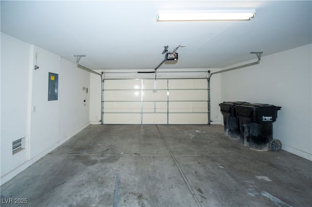 6253 Halstead Court, North Las Vegas, NV 89081