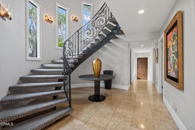 952 Peninsula Street, Ventura, CA 93001