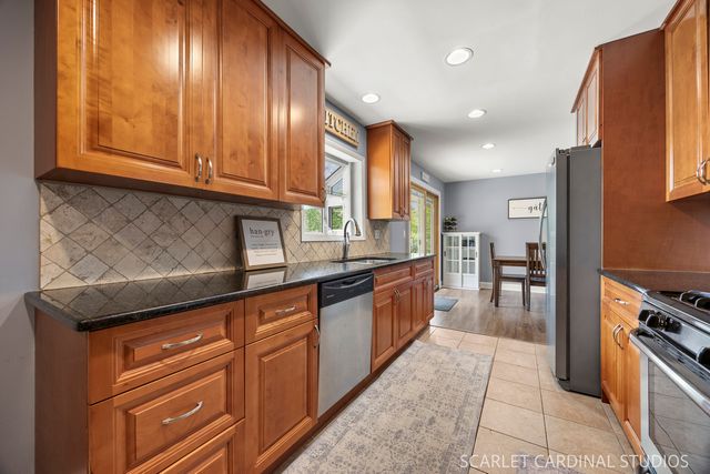 291 Clearmont Drive, Elk Grove Village, IL 60007