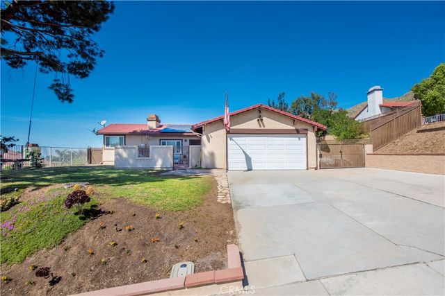 11703 Black Hawk Lane, Moreno Valley, CA 92557