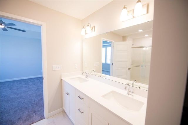 3712 SW Walsh Drive, Lee's Summit, MO 64082