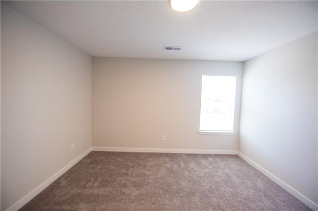 3712 SW Walsh Drive, Lee's Summit, MO 64082