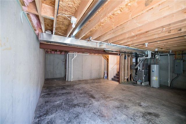 3712 SW Walsh Drive, Lee's Summit, MO 64082