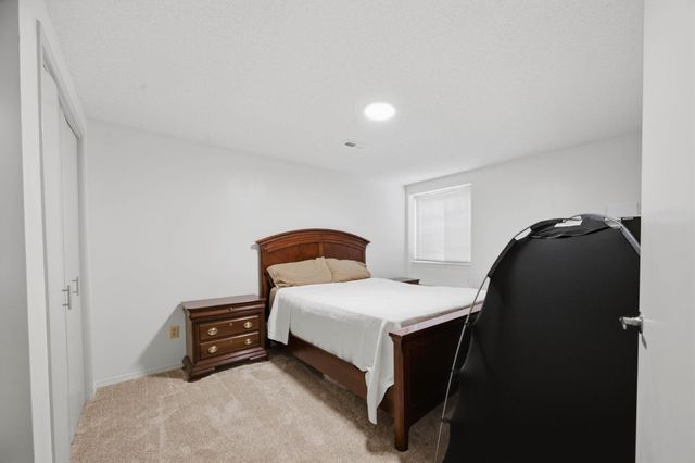 10939 W Dora Ct, Wichita, KS 67209