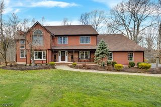 17 Knollwood Ter, Randolph Twp., NJ 07869