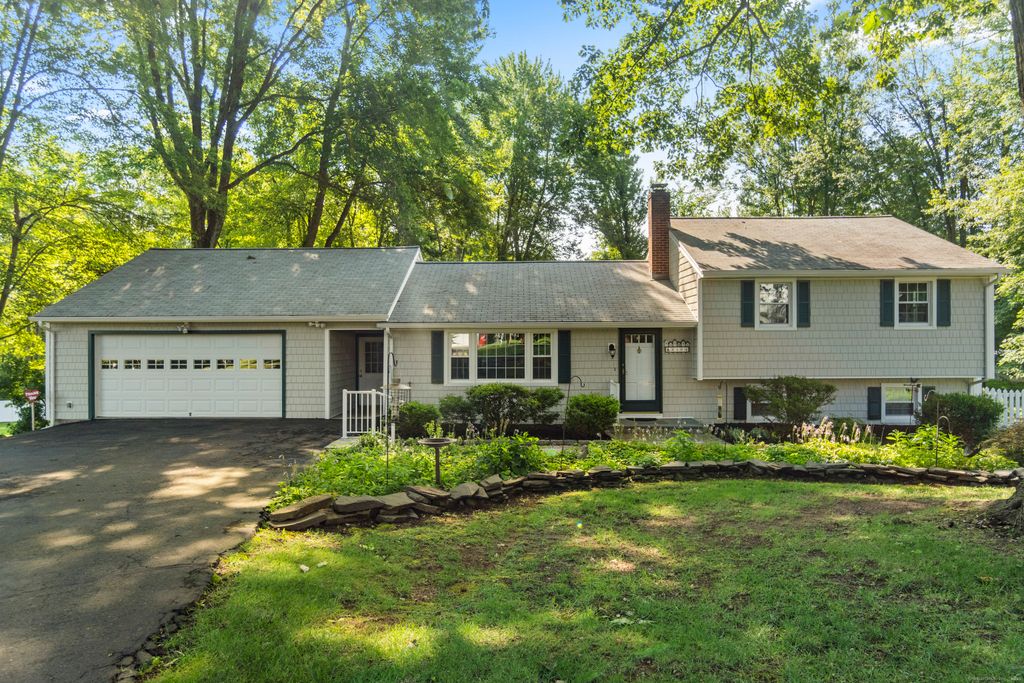 1464 Tuttle Avenue, Wallingford, CT 06492