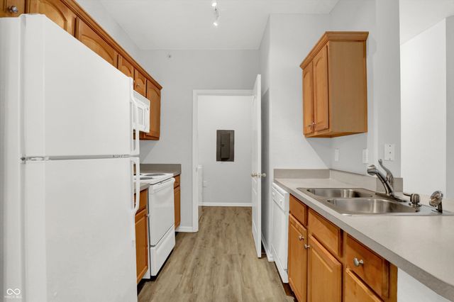 12863 Tradd Street 1A, Carmel, IN 46032