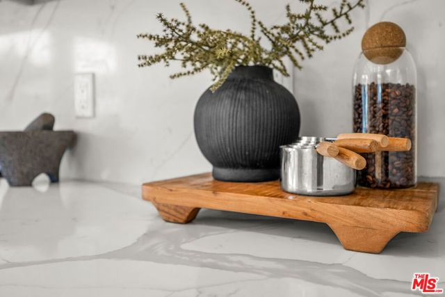 616 W Ellis Avenue, Inglewood, CA 90302