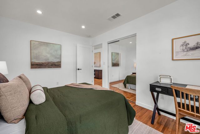 616 W Ellis Avenue, Inglewood, CA 90302