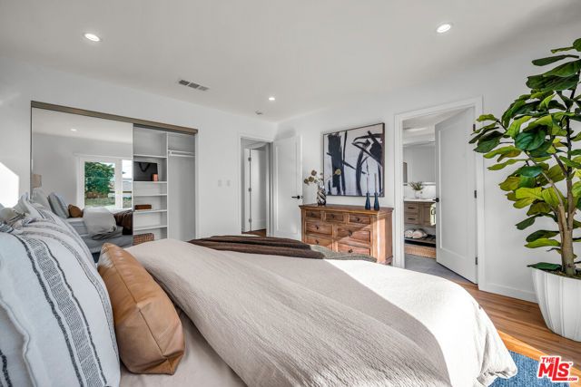 616 W Ellis Avenue, Inglewood, CA 90302