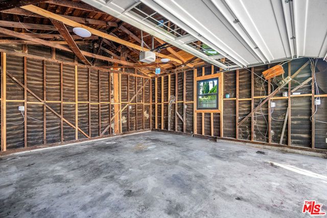 616 W Ellis Avenue, Inglewood, CA 90302