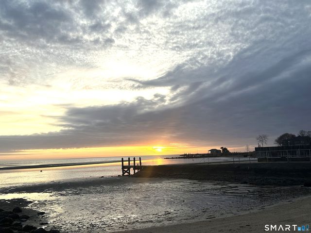 67 Middletown Avenue, Old Saybrook, CT 06475