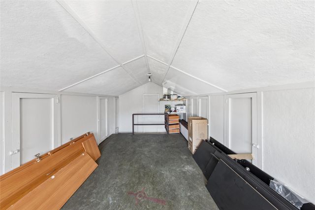 4 N 10th Street, New Hyde Park, NY 11040