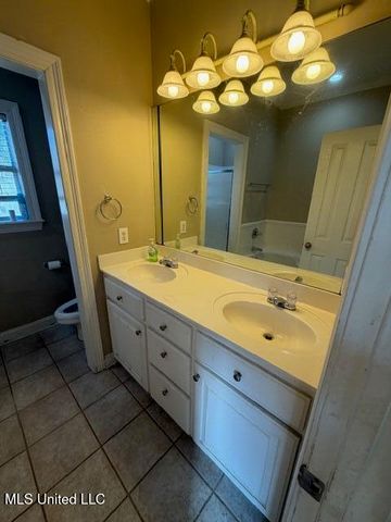 114 Prewitt Circle, Richland, MS 39218