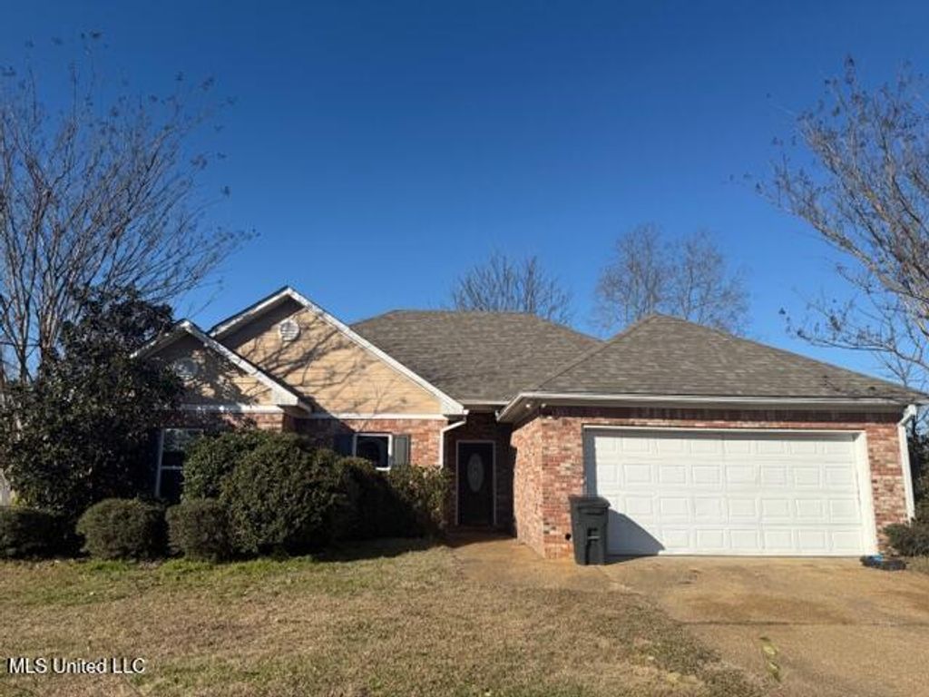 114 Prewitt Circle, Richland, MS 39218